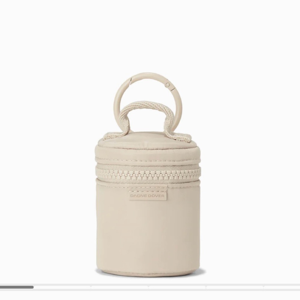 Dagne Dover Cream Mini Zip Key & Card Holder